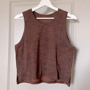 Lululemon crop tank
